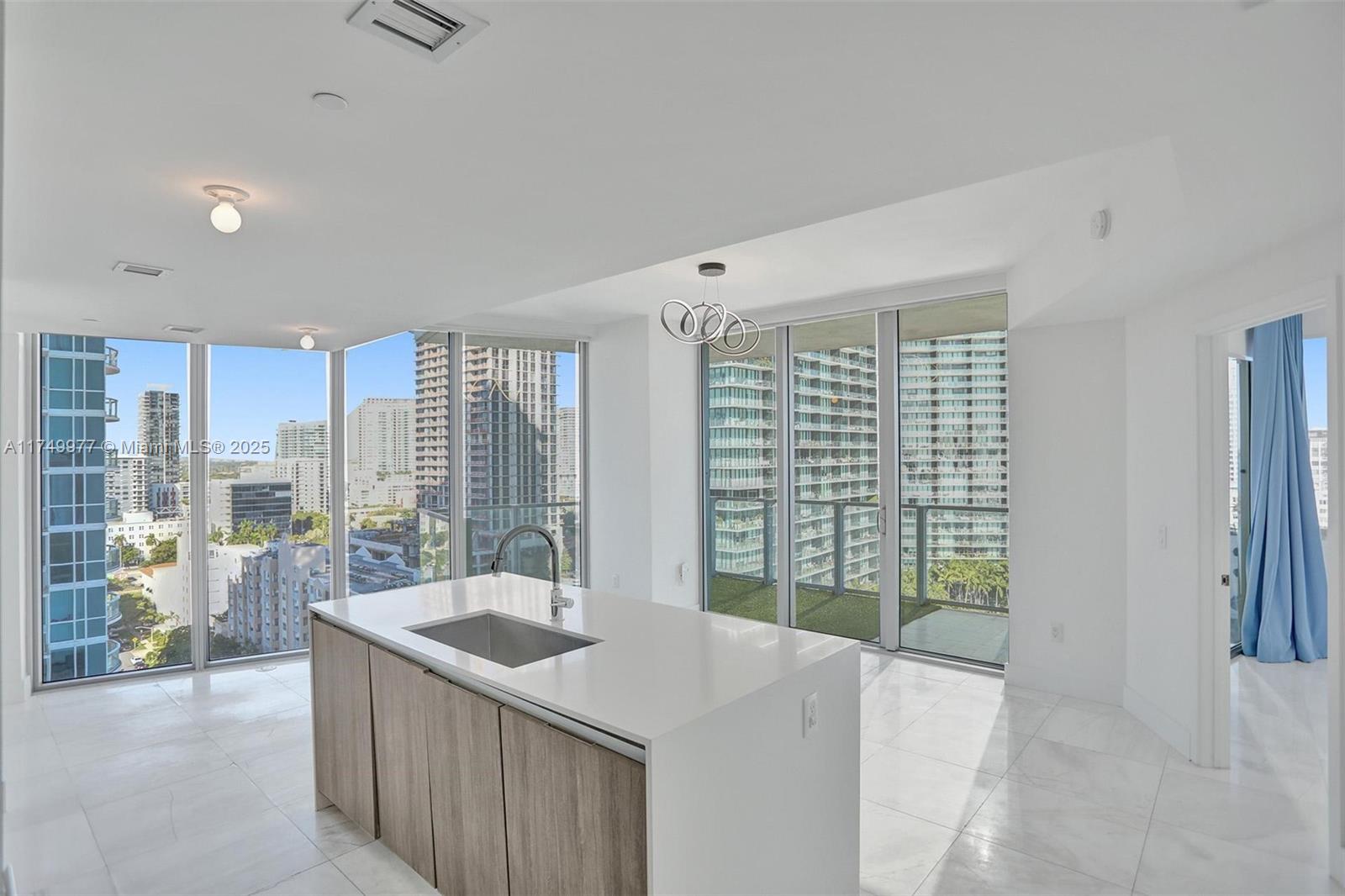 BISCAYNE BEACH CONDO - Residential