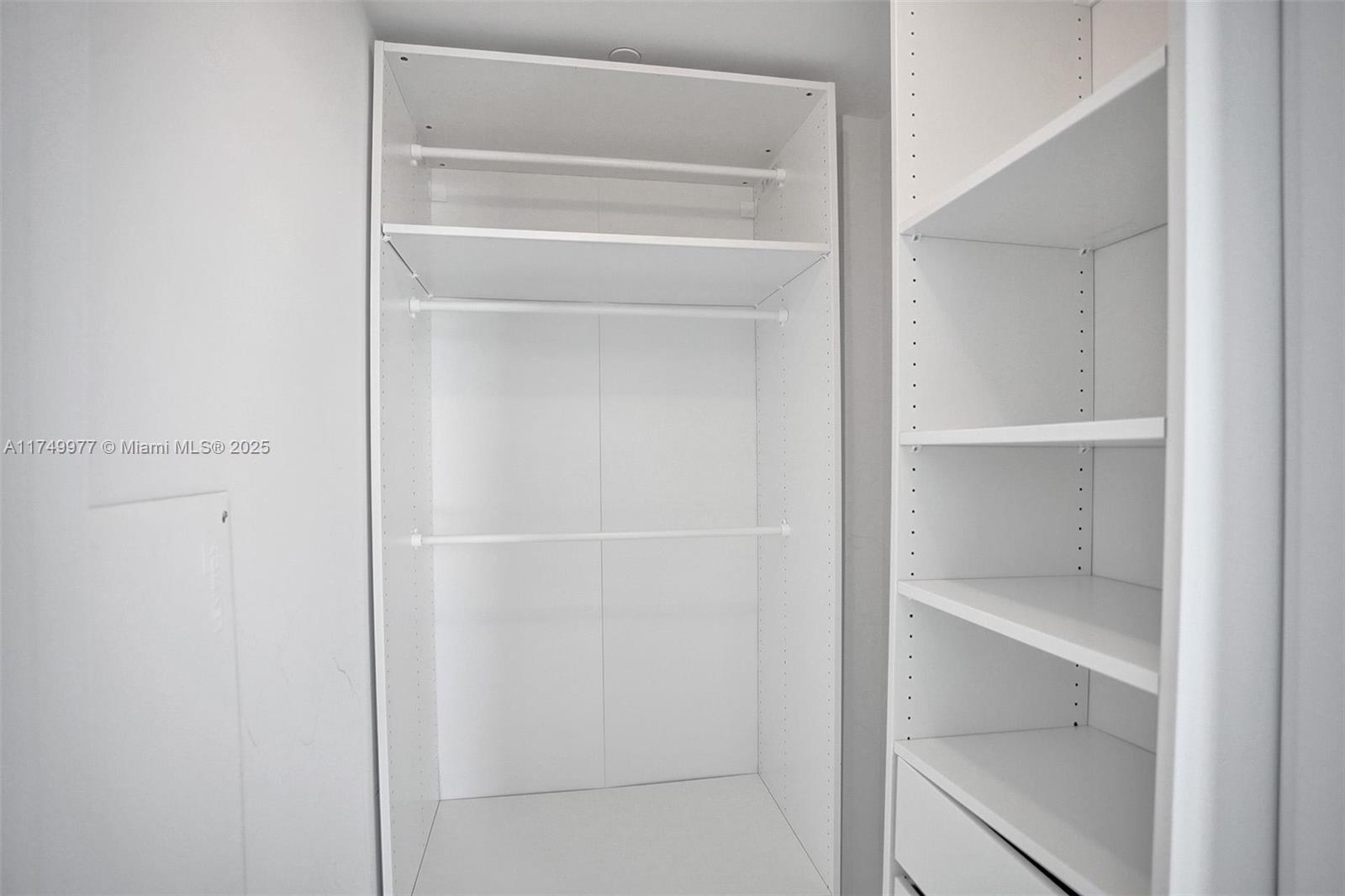 BISCAYNE BEACH CONDO - Residential
