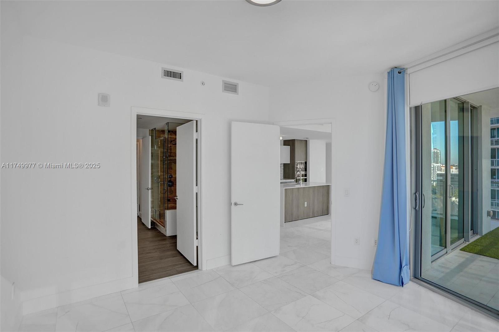 BISCAYNE BEACH CONDO - Residential