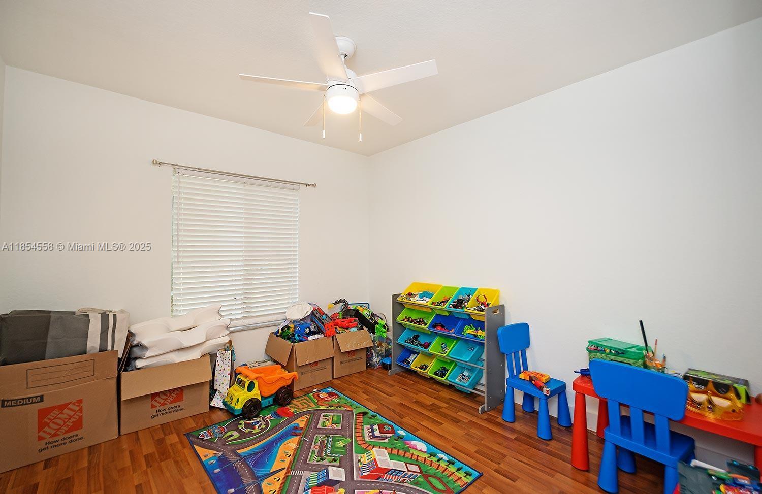 ESTATES AT MENDICINO - Residential