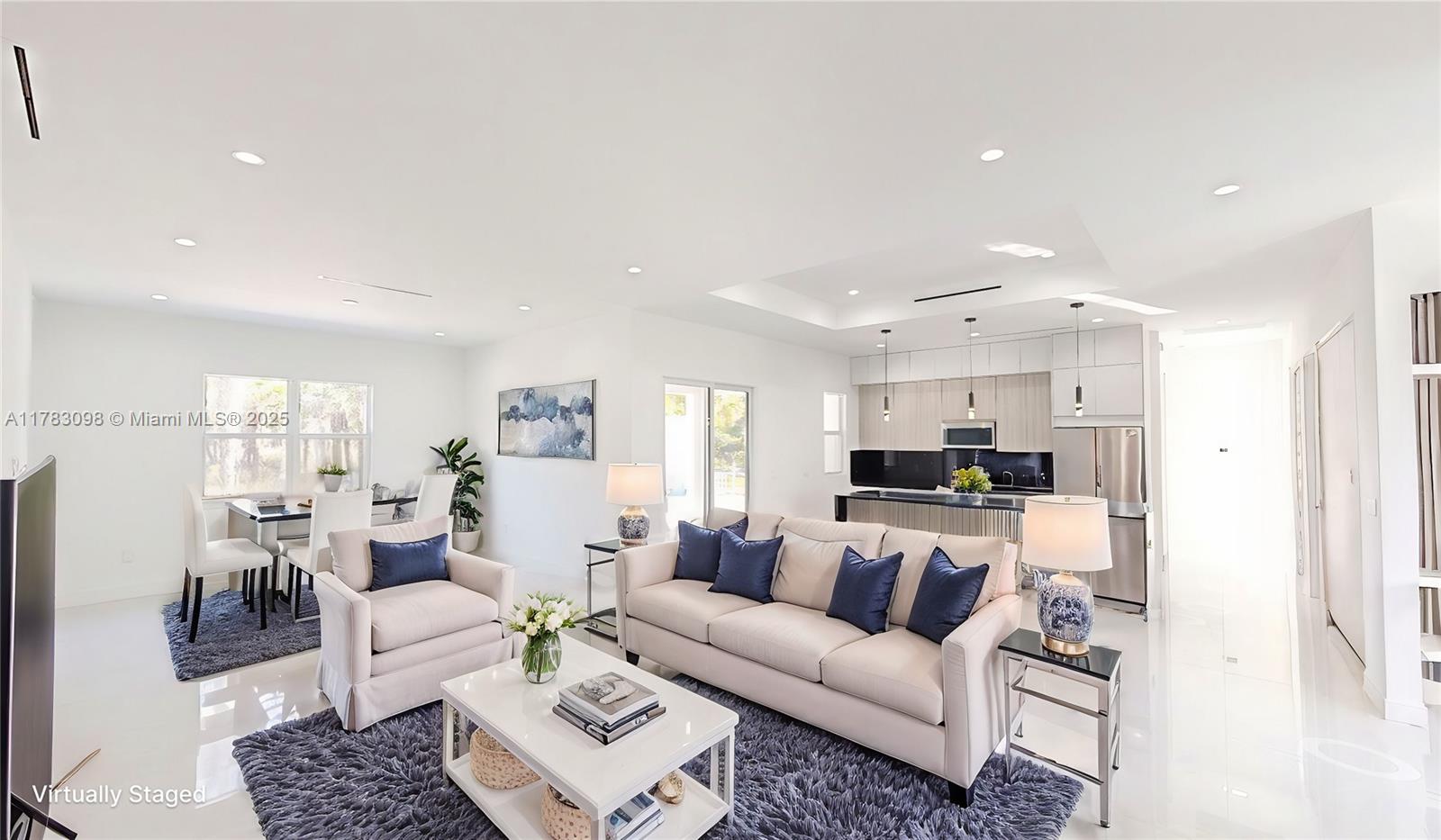 GOLDEN GATE ESTATES - Residential