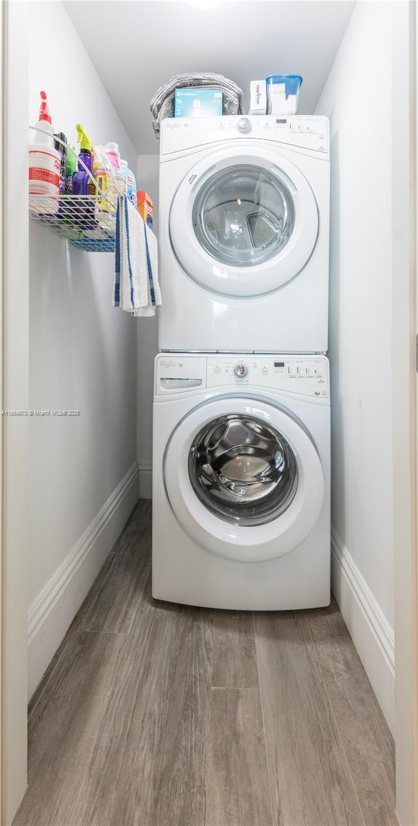 BRICKELL HOUSE - Residential Lease