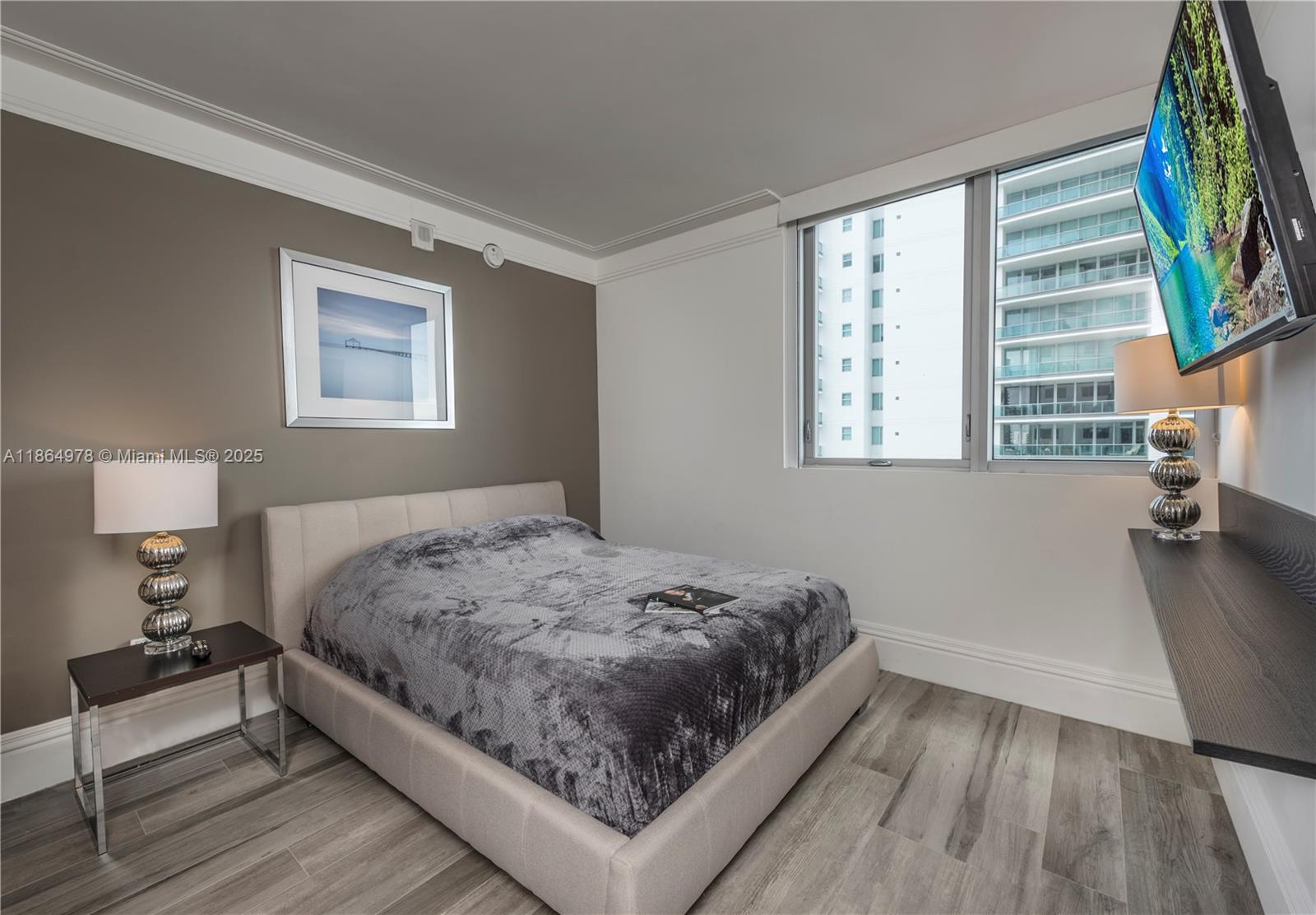 BRICKELL HOUSE - Residential Lease