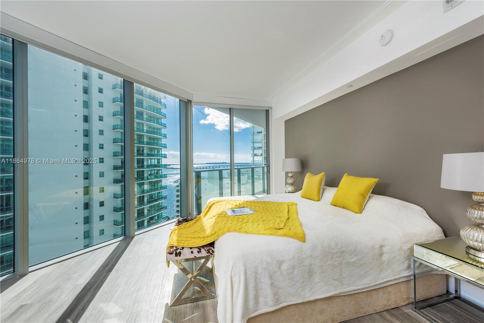 BRICKELL HOUSE - Residential Lease