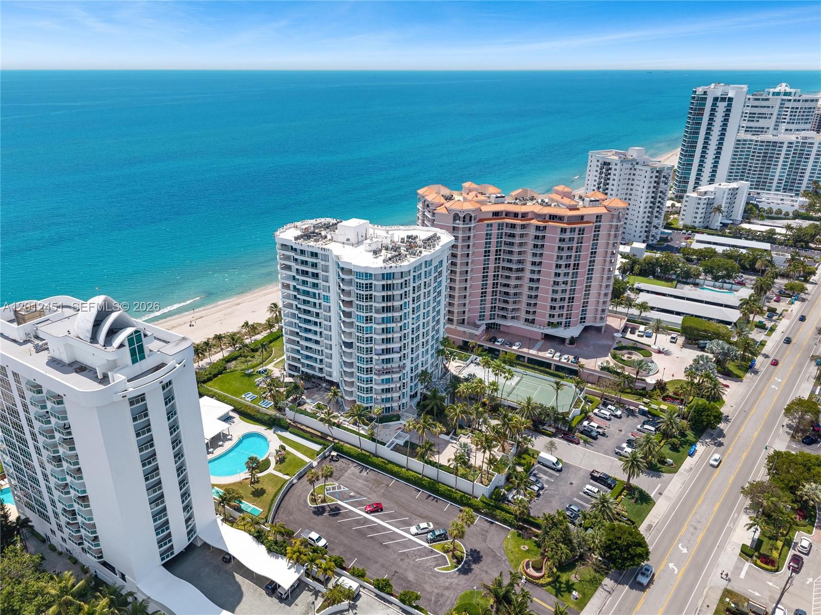CORNICHE CONDO - Residential