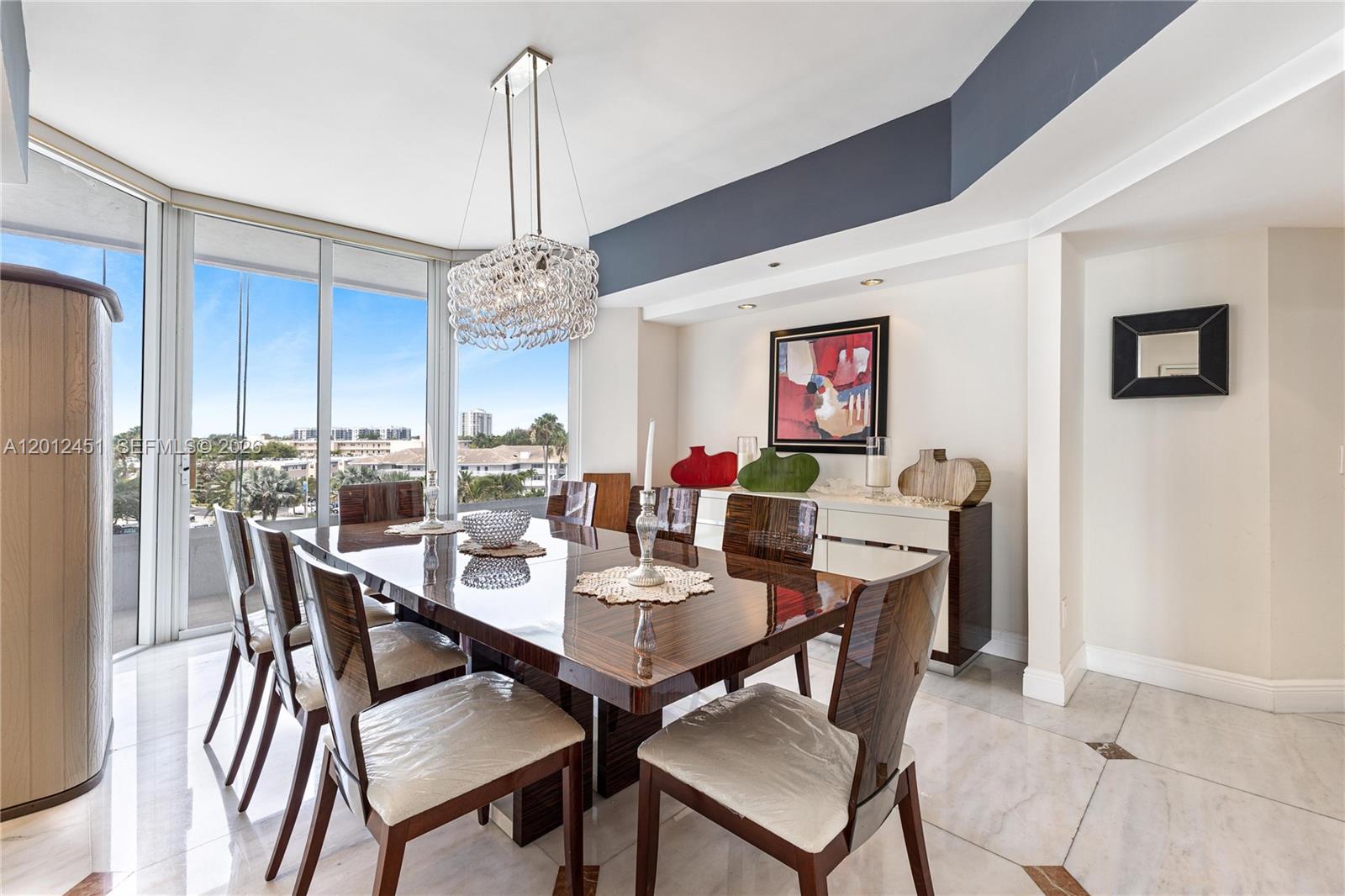 CORNICHE CONDO - Residential
