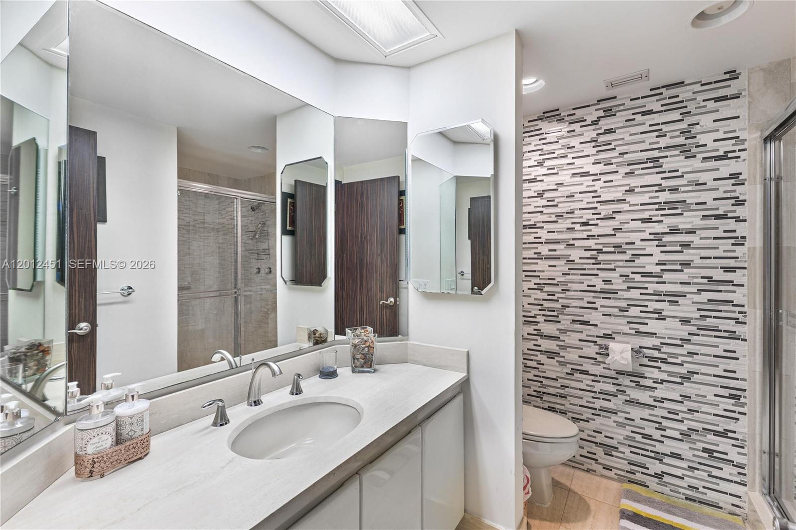 CORNICHE CONDO - Residential