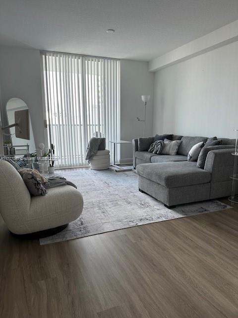 1250 Miami Ave 1513, Miami, Broward County, Florida - 1 Bedrooms  
1 Bathrooms - 