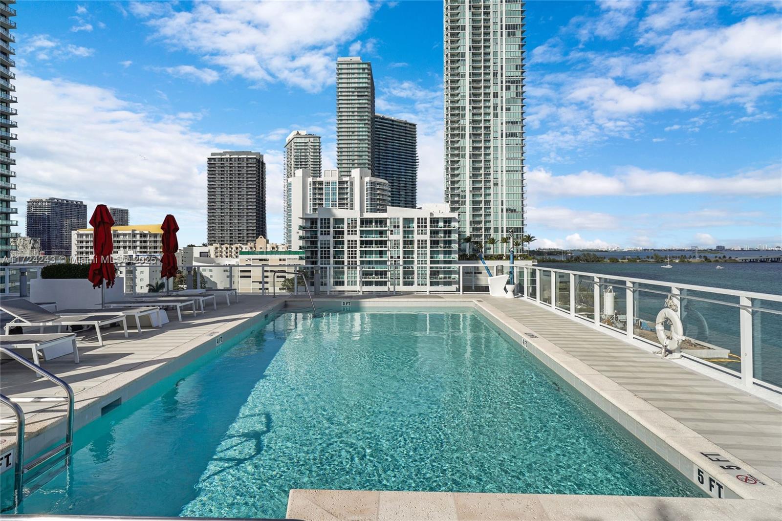 THE CRIMSON CONDO - Residential Lease