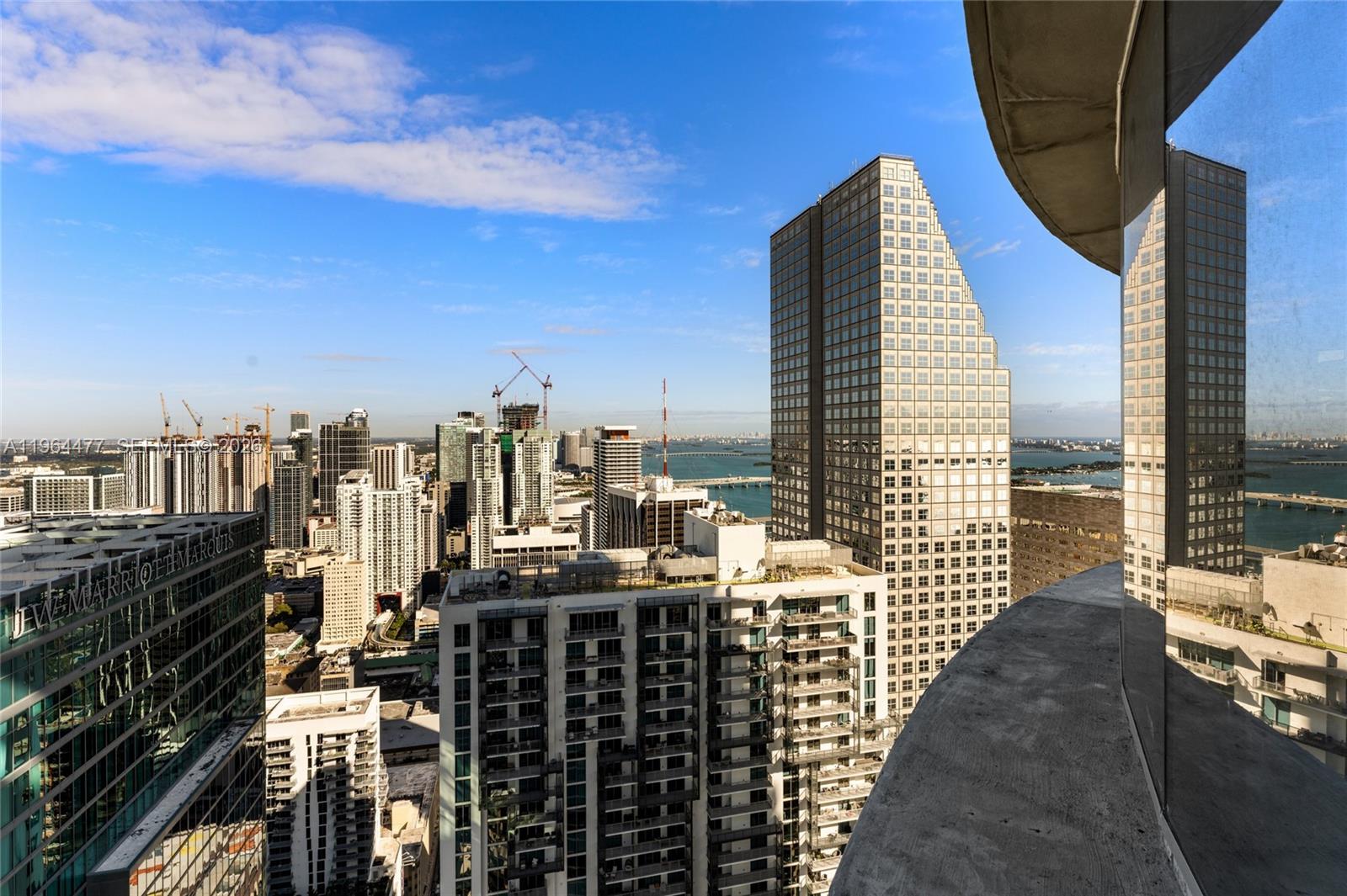 300 BISCAYNE BLVD WAY COND - Residential