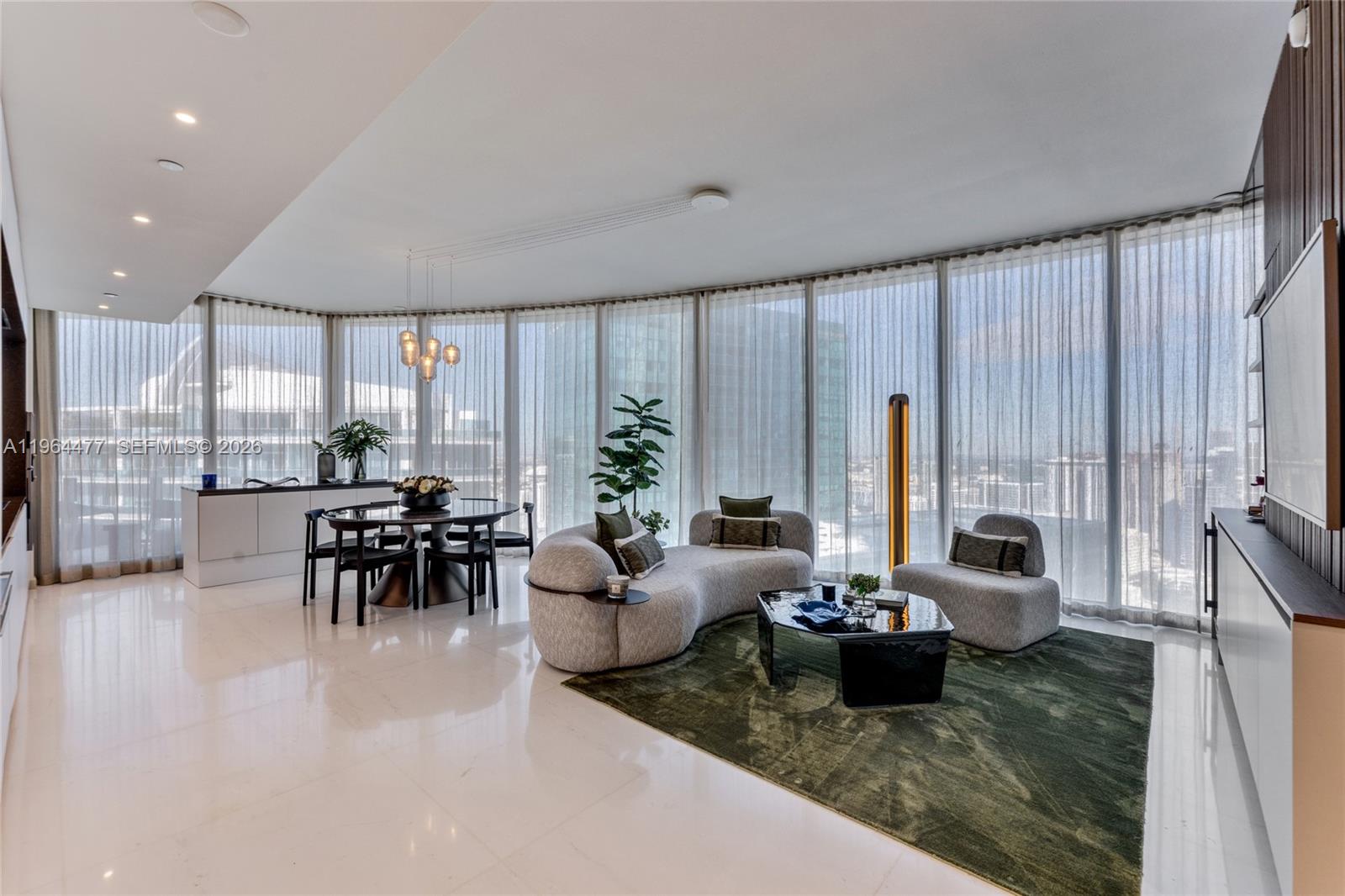 300 Biscayne Boulevard Way 5008W