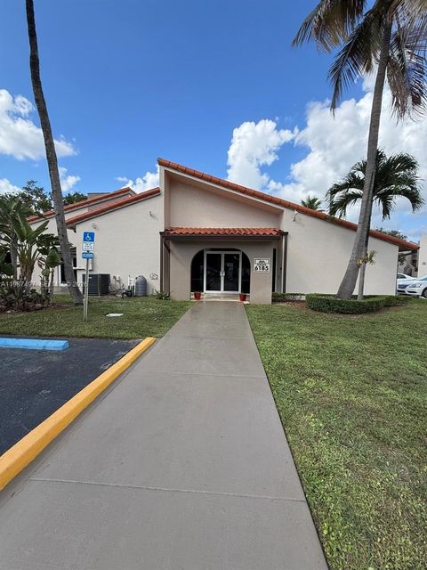 6045 NW 186th St 115 Hialeah FL 33015
