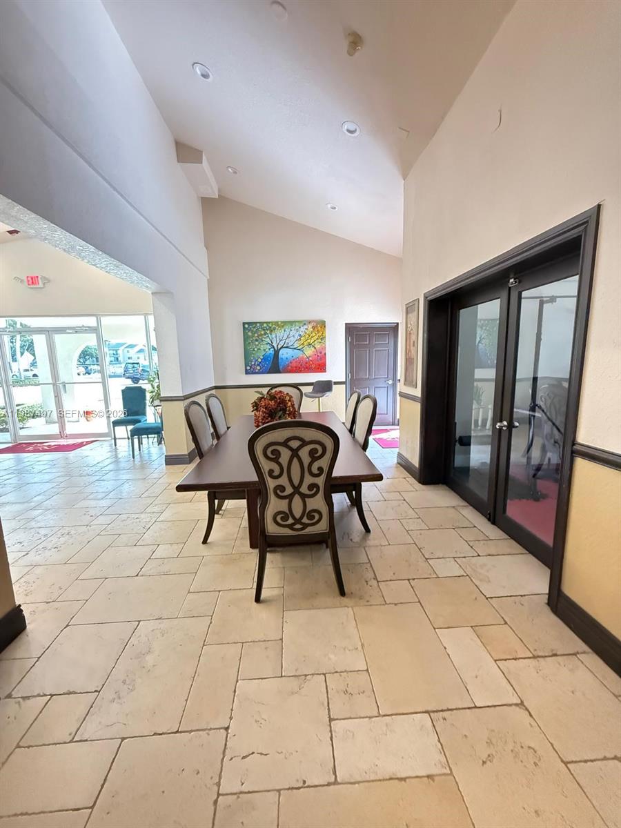 MIRASSOU CONDO - Residential