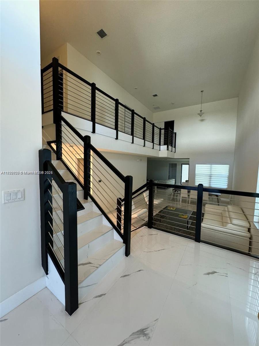 GRAND BAY SOUTH ESTATES - Residential Lease