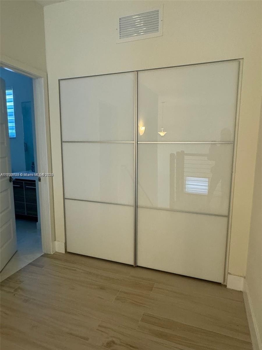 GRAND BAY SOUTH ESTATES - Residential Lease