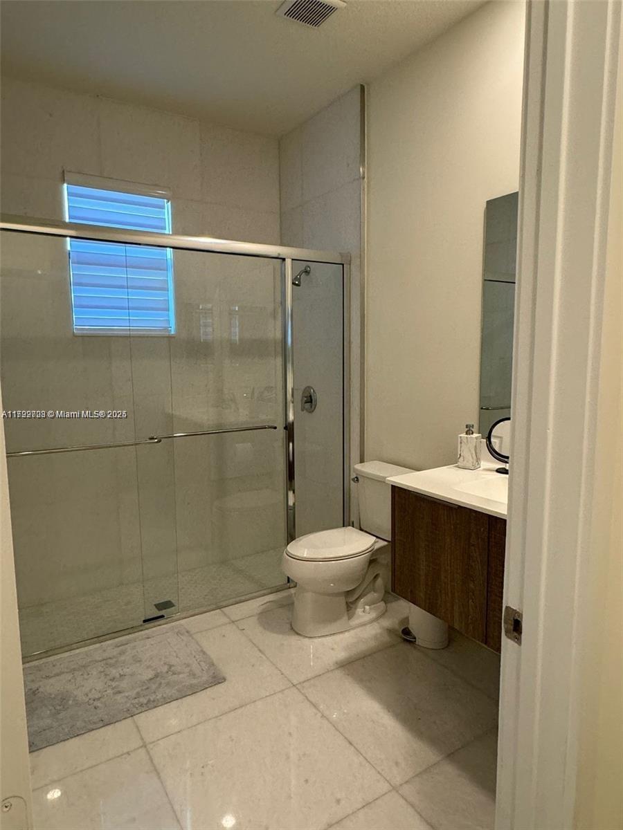 GRAND BAY SOUTH ESTATES - Residential Lease