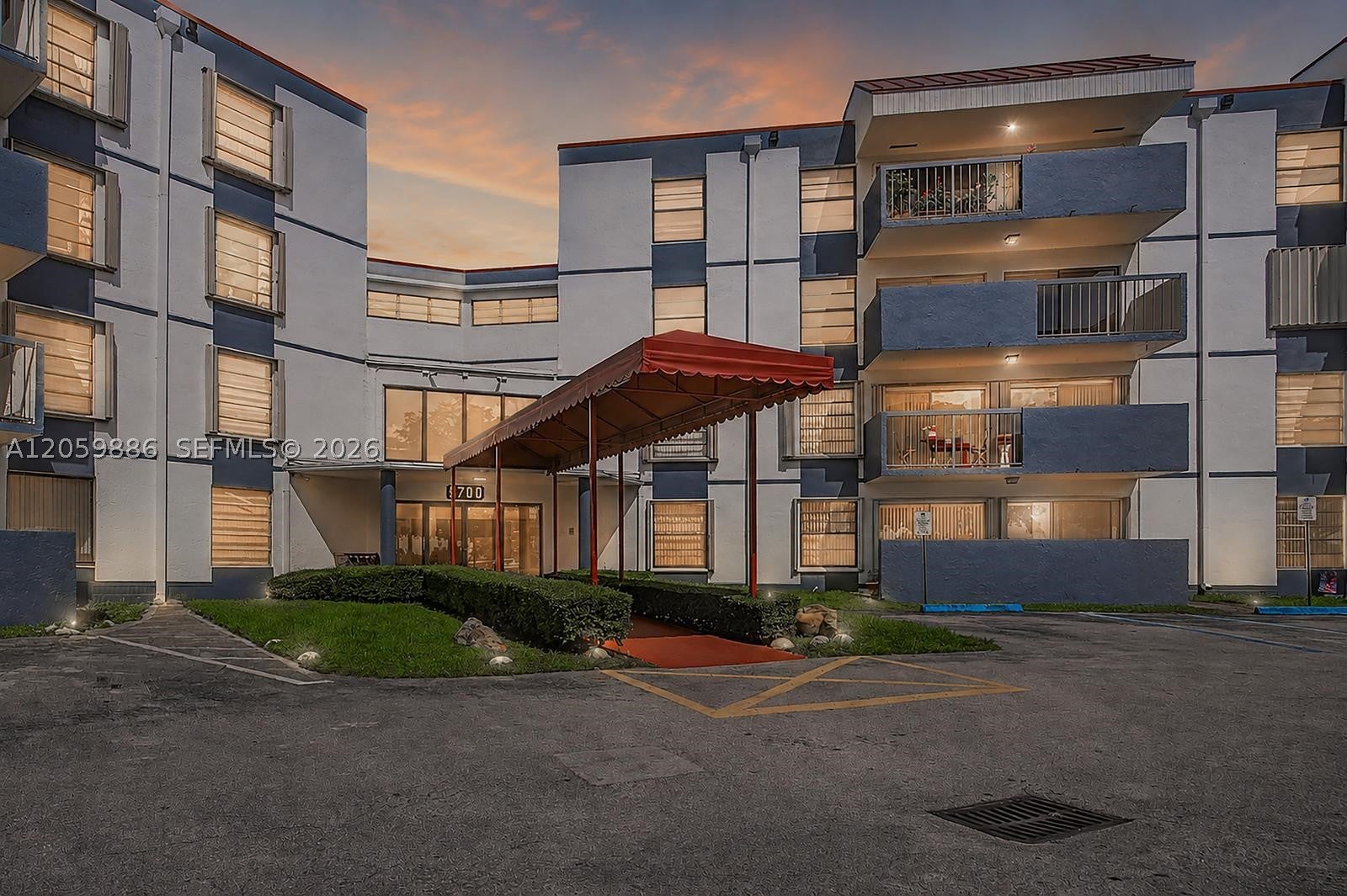5700 SW 127th Ave 1305 - Image 1