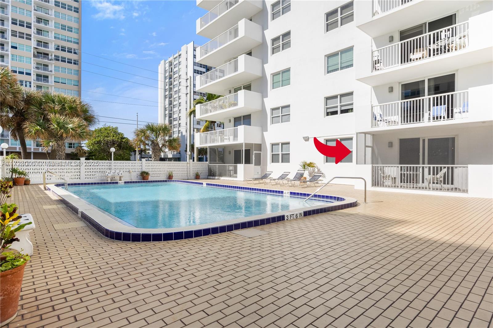 CAMBRIDGE TOWERS CONDO - Residential