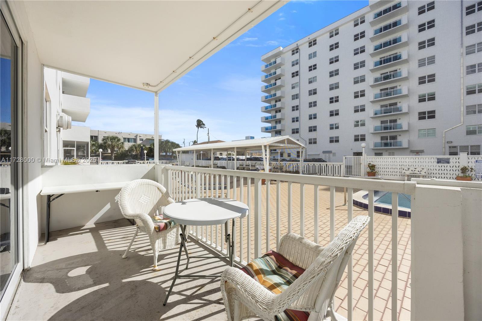 CAMBRIDGE TOWERS CONDO - Residential