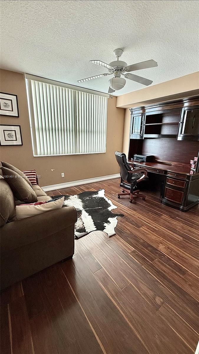 DA VINCI ON DOUGLAS CONDO - Residential