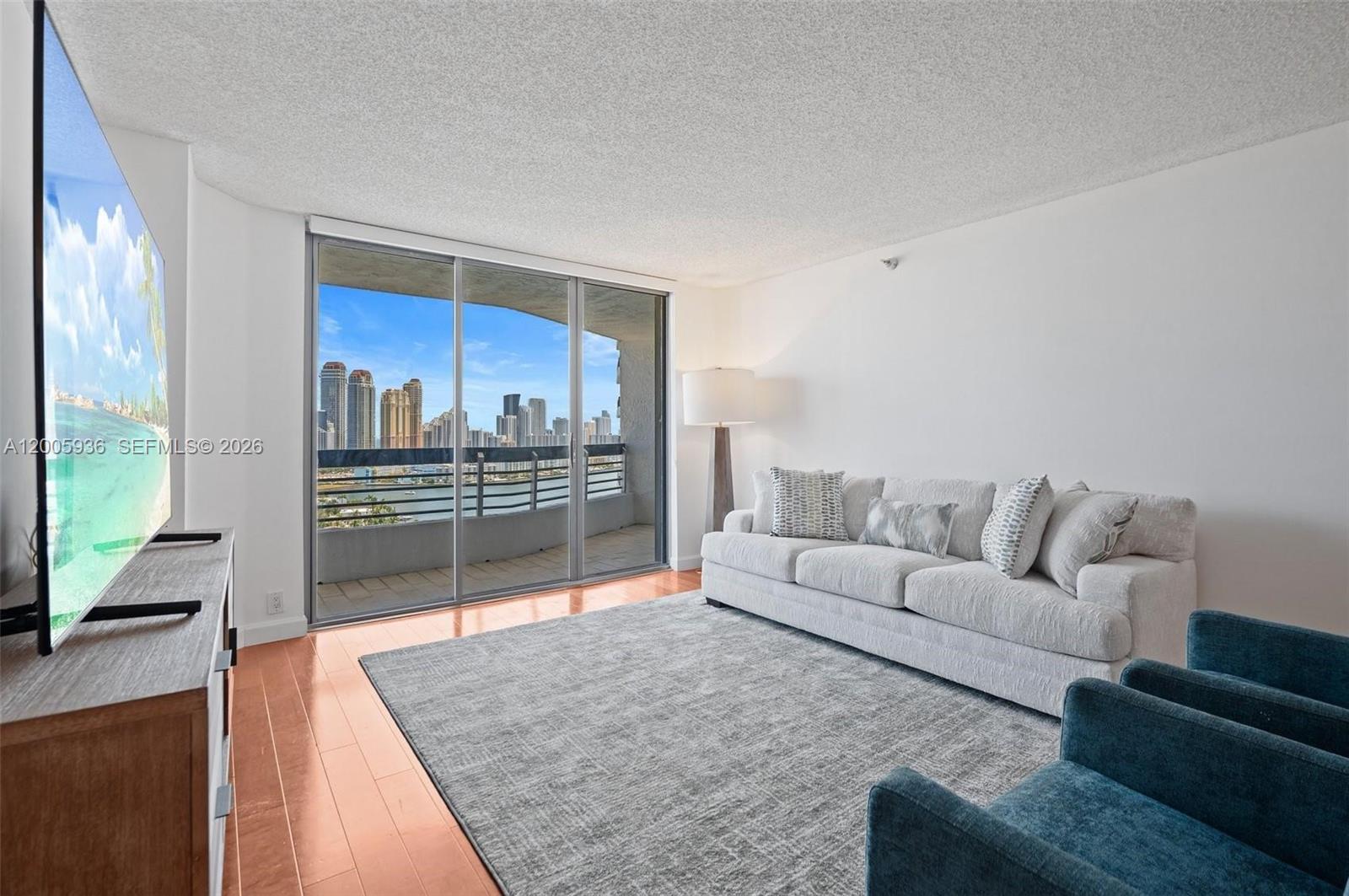 19101 NE 36th Ct 2509