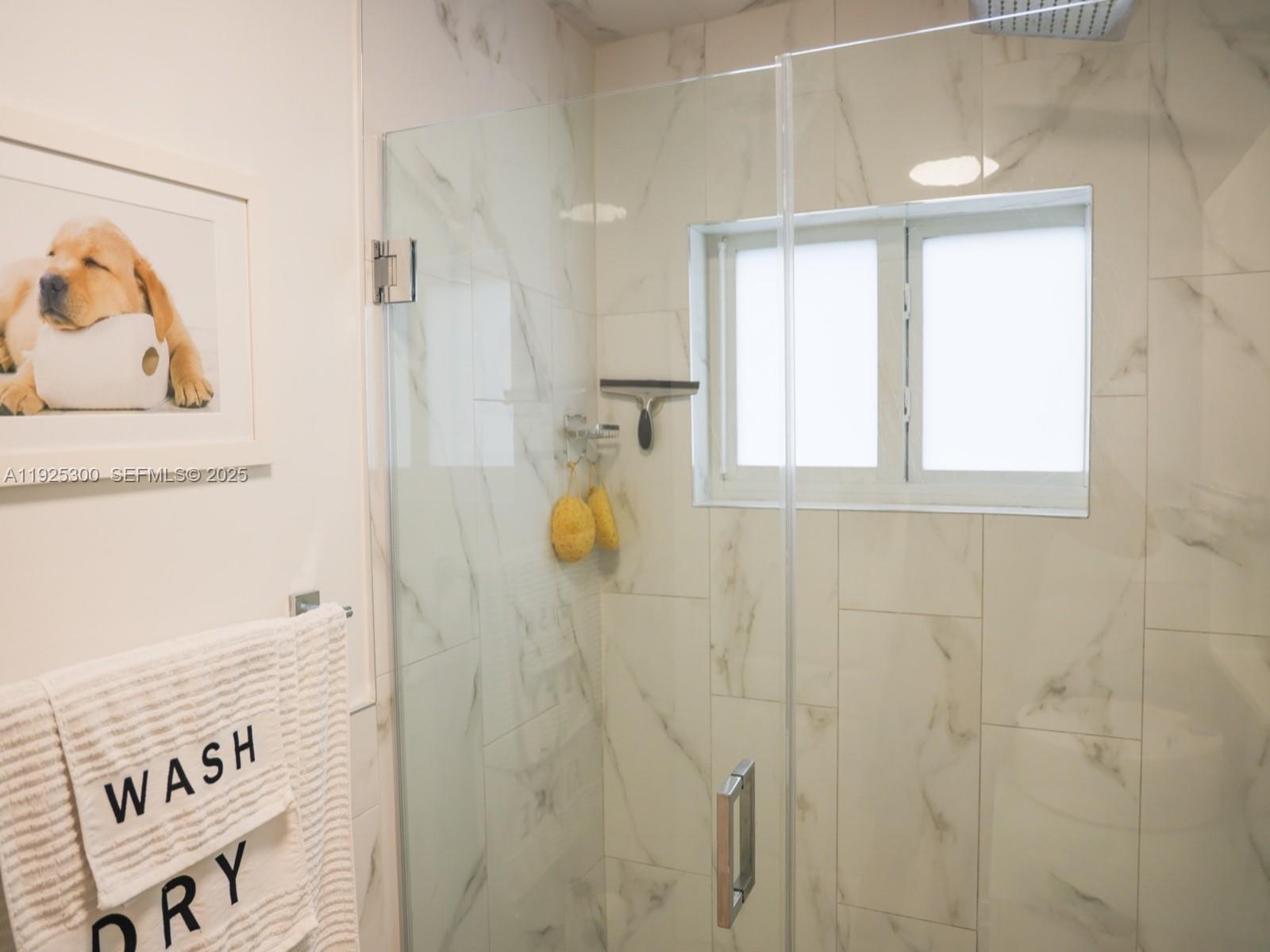 PALM SPRINGS ESTS 6TH ADD - Residential