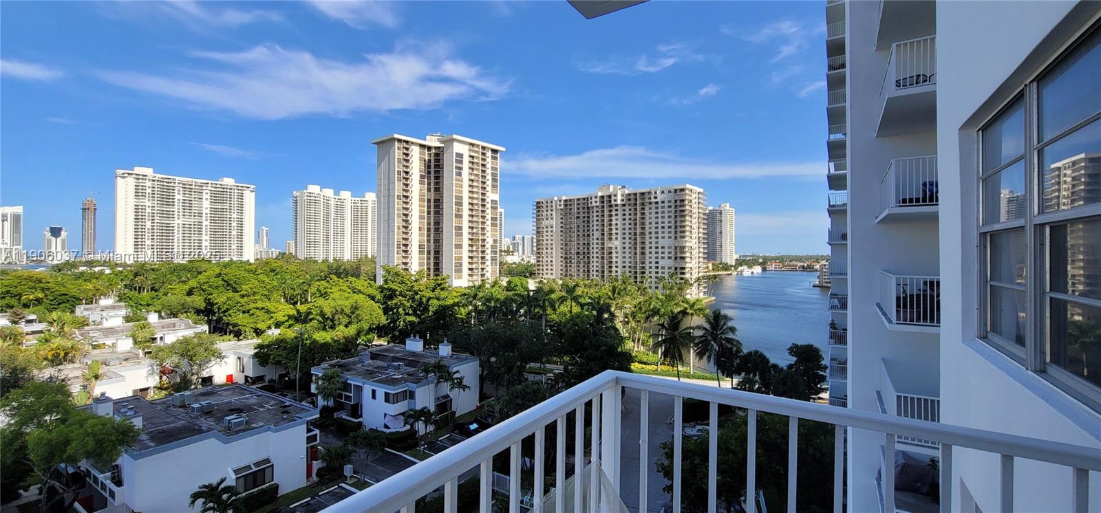 ADMIRALS PORT CONDO WEST - Residential Lease