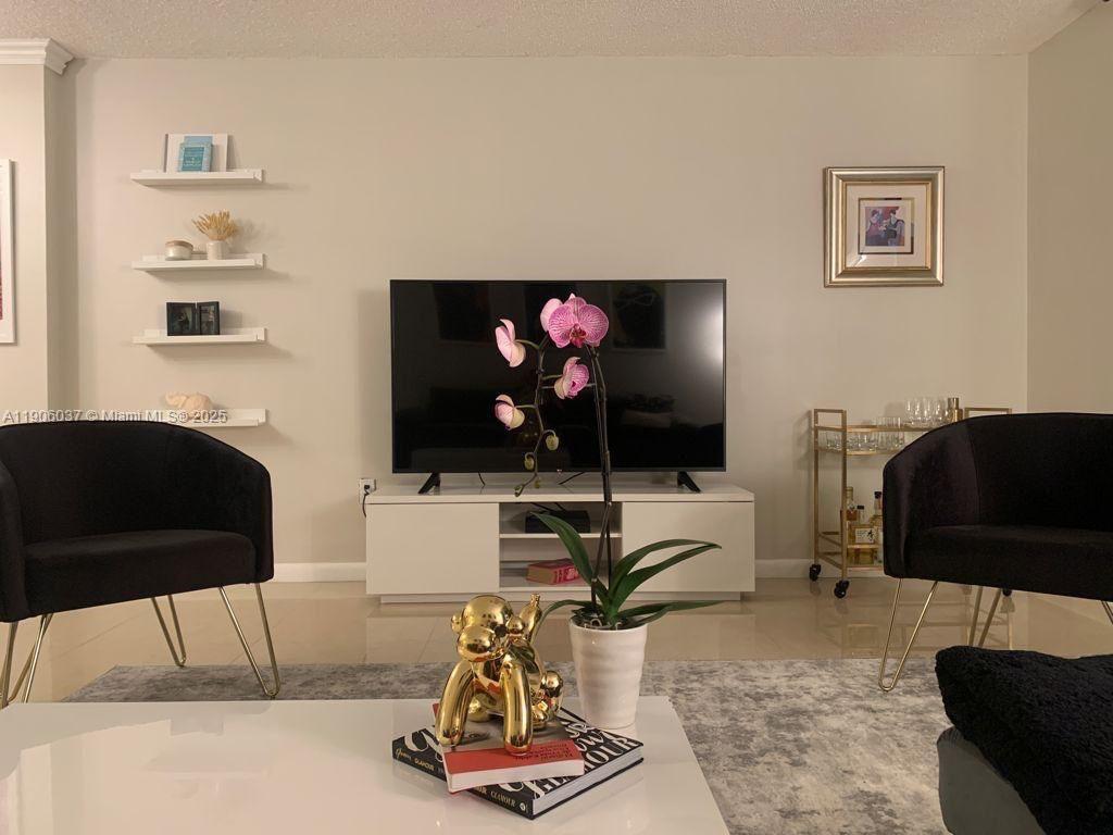 ADMIRALS PORT CONDO WEST - Residential Lease