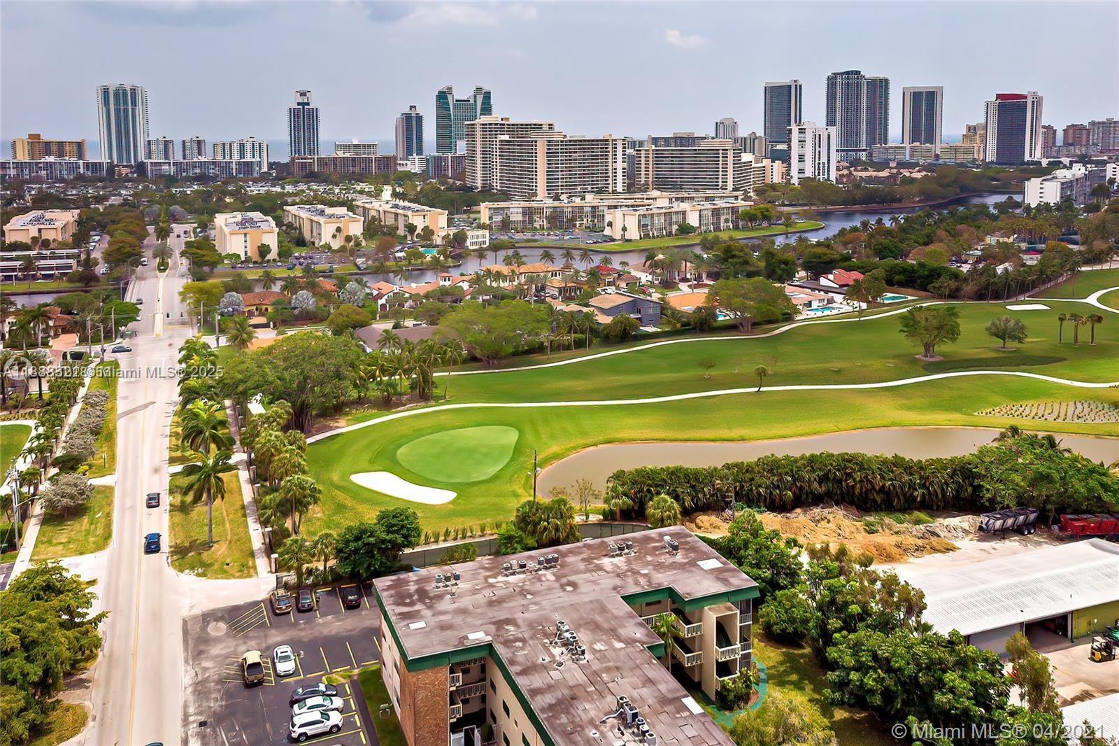 SEVENTEENTH GREEN CONDO - Residential