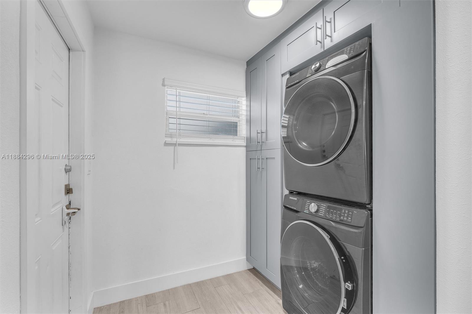 AMADALE - Residential Lease