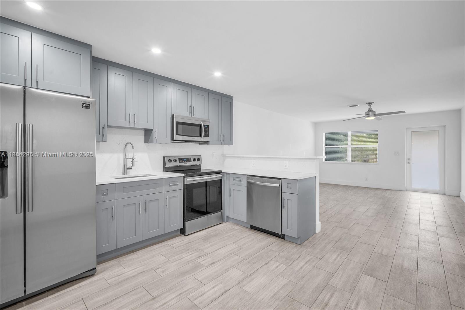AMADALE - Residential Lease