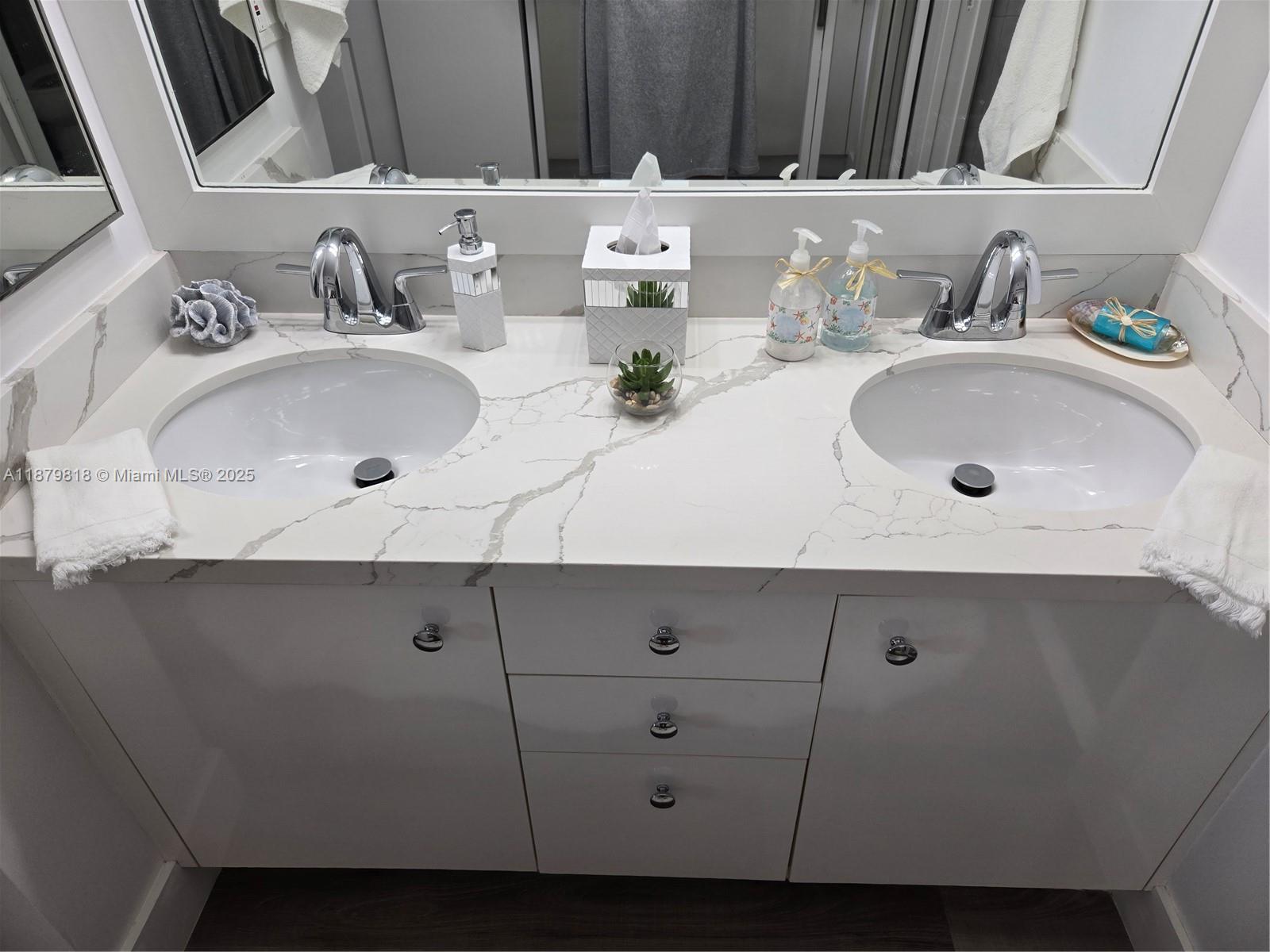 FAIRFAX CONDOMINIUM I - Residential