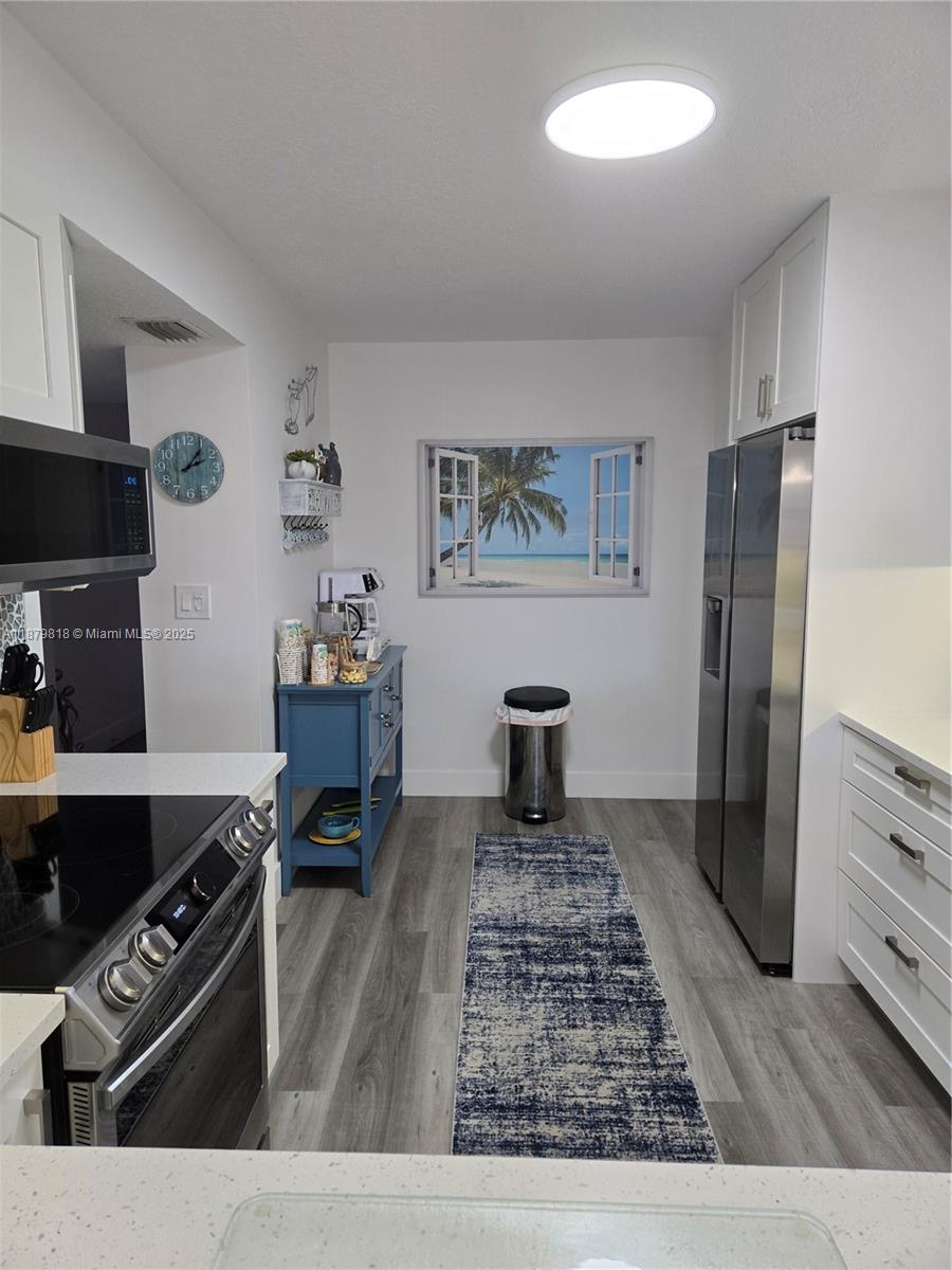 FAIRFAX CONDOMINIUM I - Residential