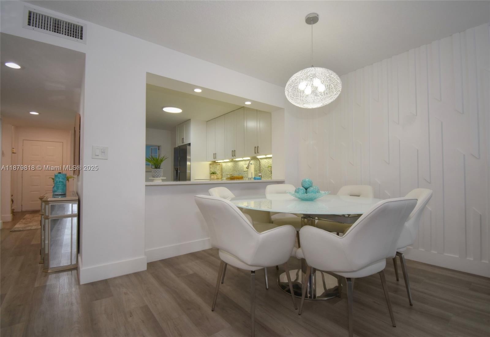 FAIRFAX CONDOMINIUM I - Residential