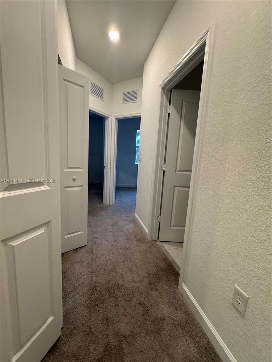 PINE ISLE - Residential