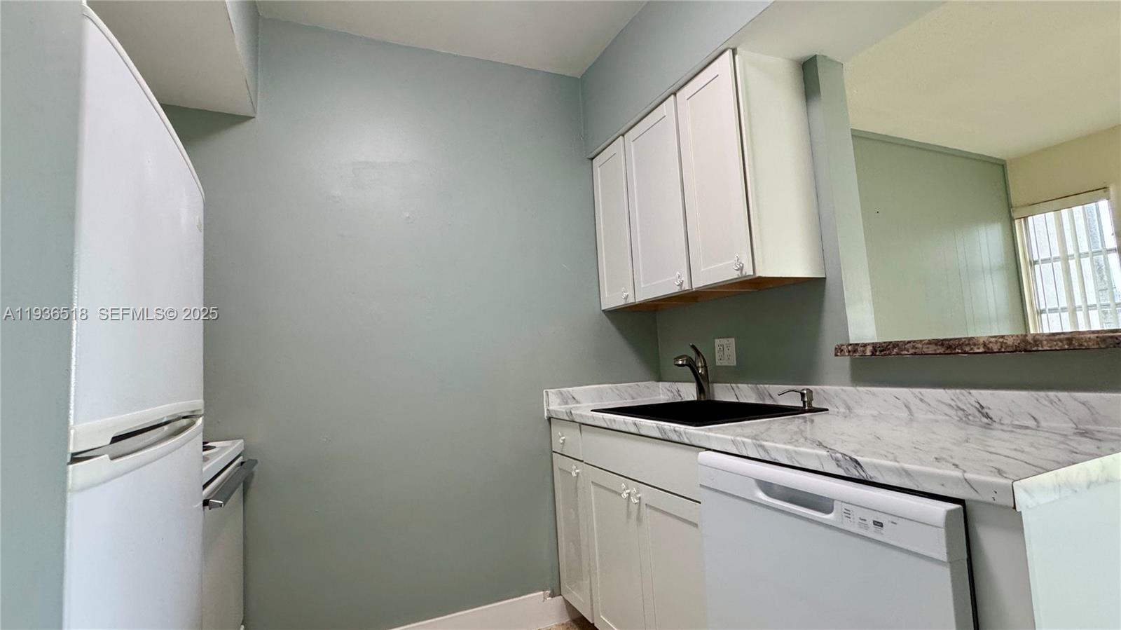 TREASURE COAST HARBOUR VIL - Residential