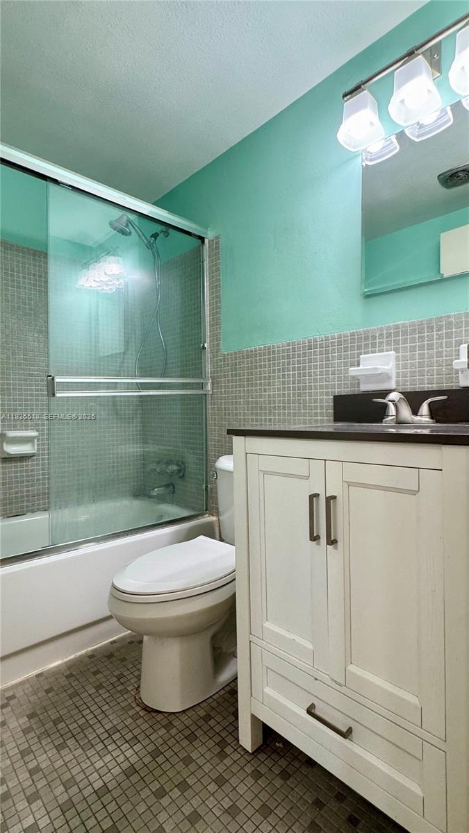 TREASURE COAST HARBOUR VIL - Residential