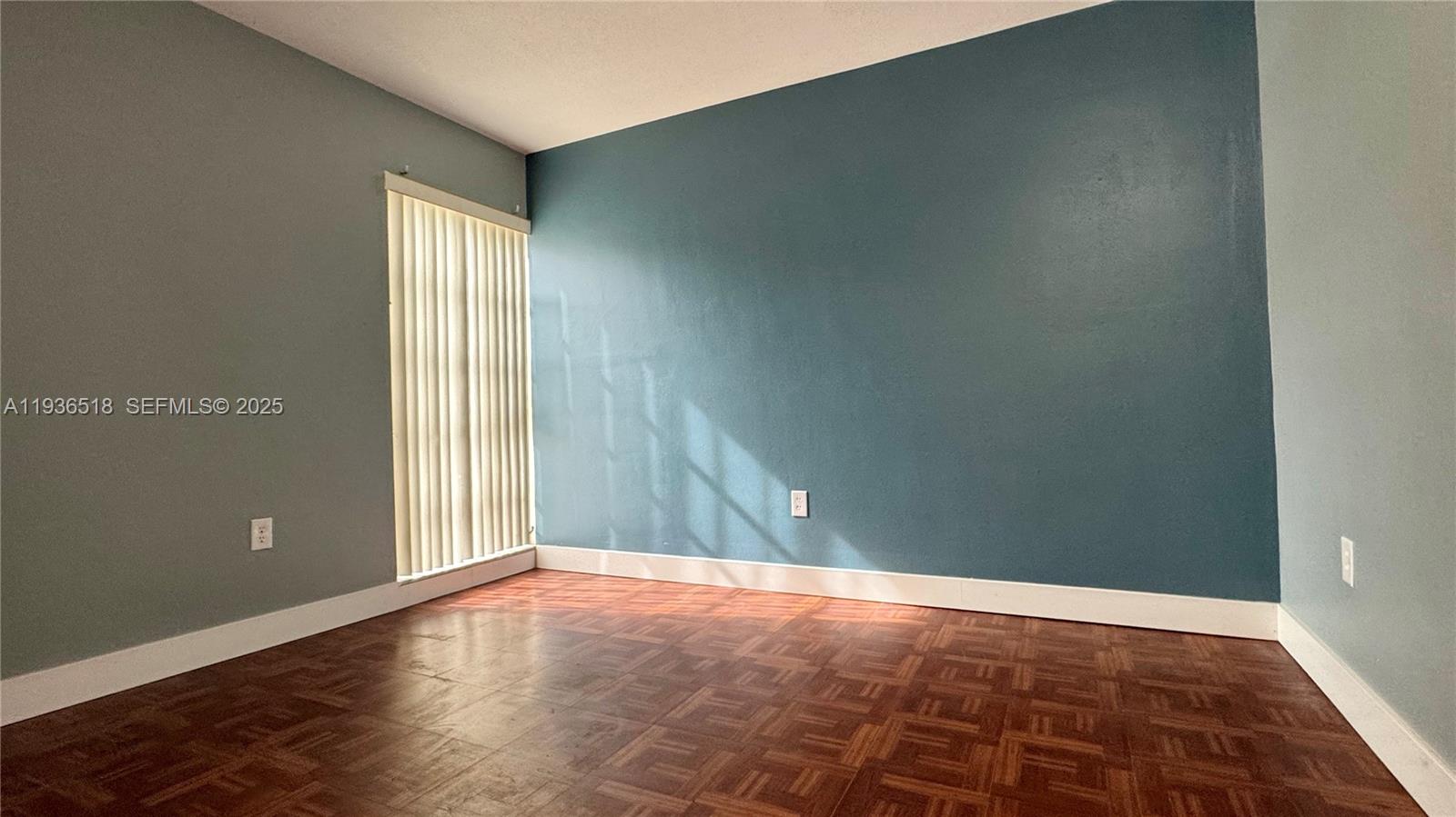 250 N Banana River Dr. F15