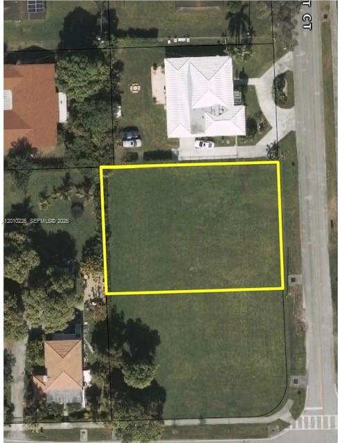 LITTLE RIVER FARMS - Land