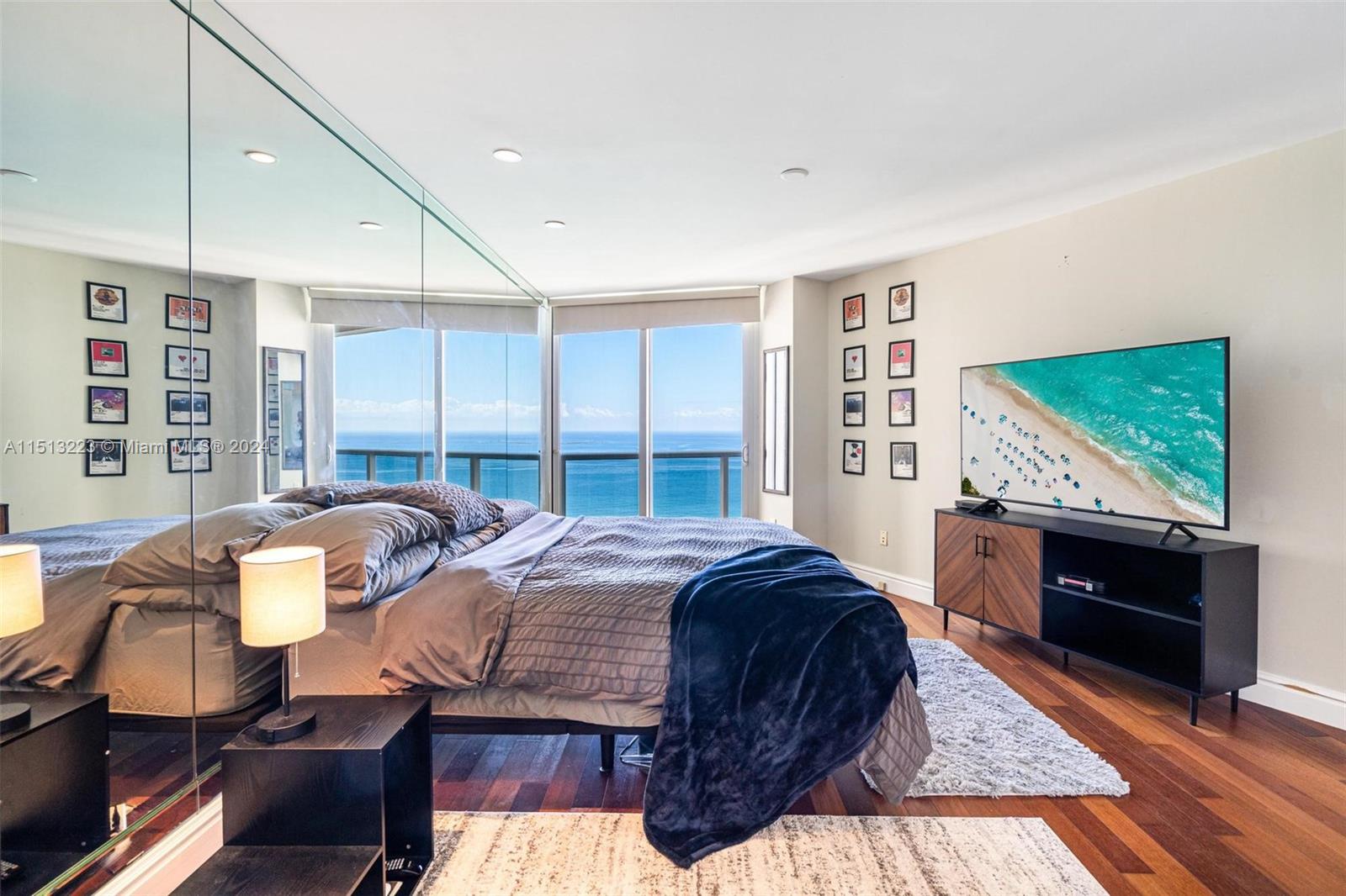 OCEAN ONE CONDO - Residential