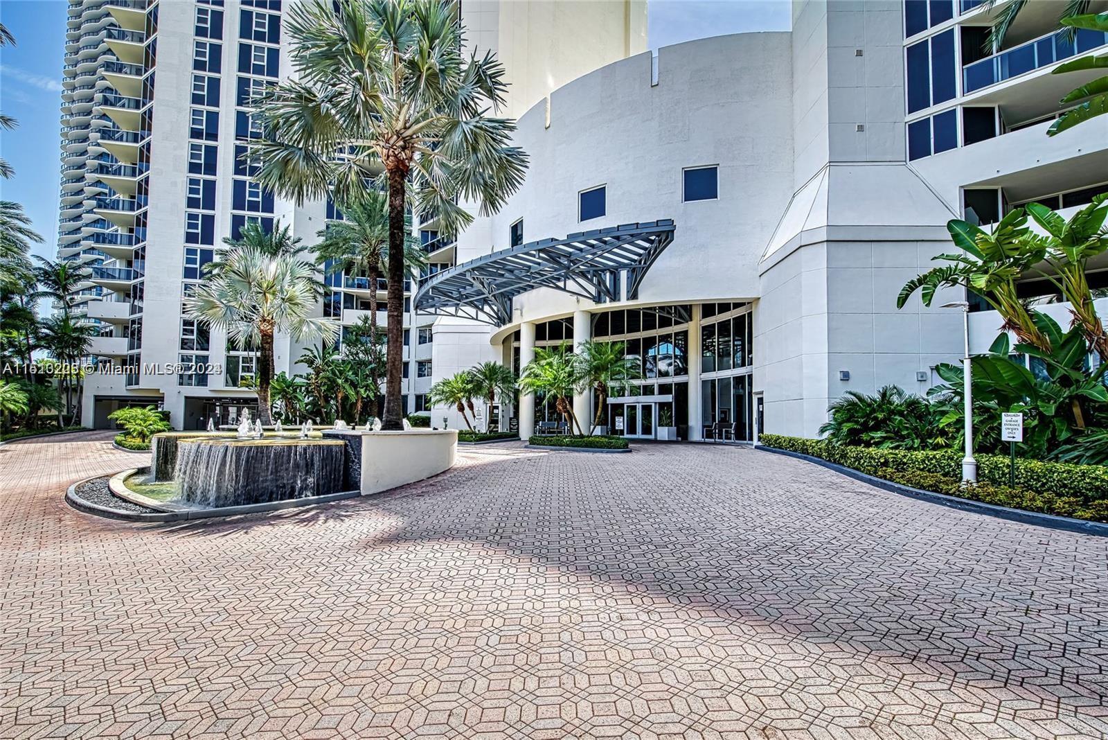 OCEAN ONE CONDO - Residential