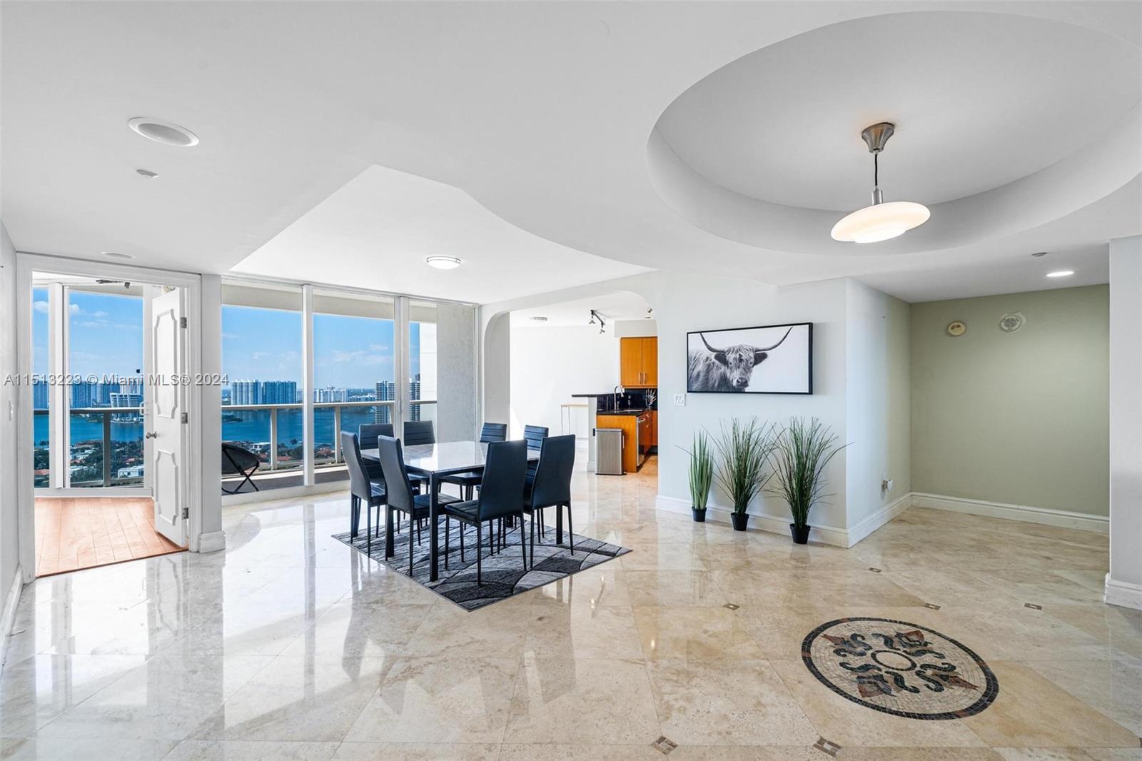 OCEAN ONE CONDO - Residential