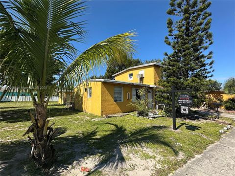 733 NW 27th Ave Fort Lauderdale FL 33311