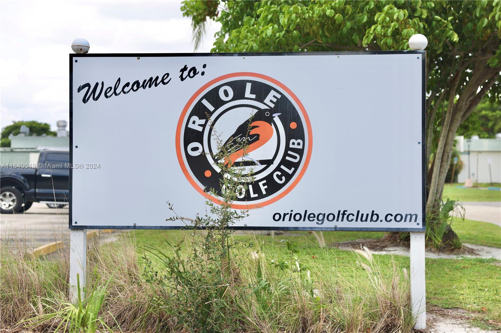 ORIOLE GOLF & TENNIS CLUB - Residential