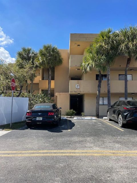 8415 SW 107th Ave 261W Miami FL 33173