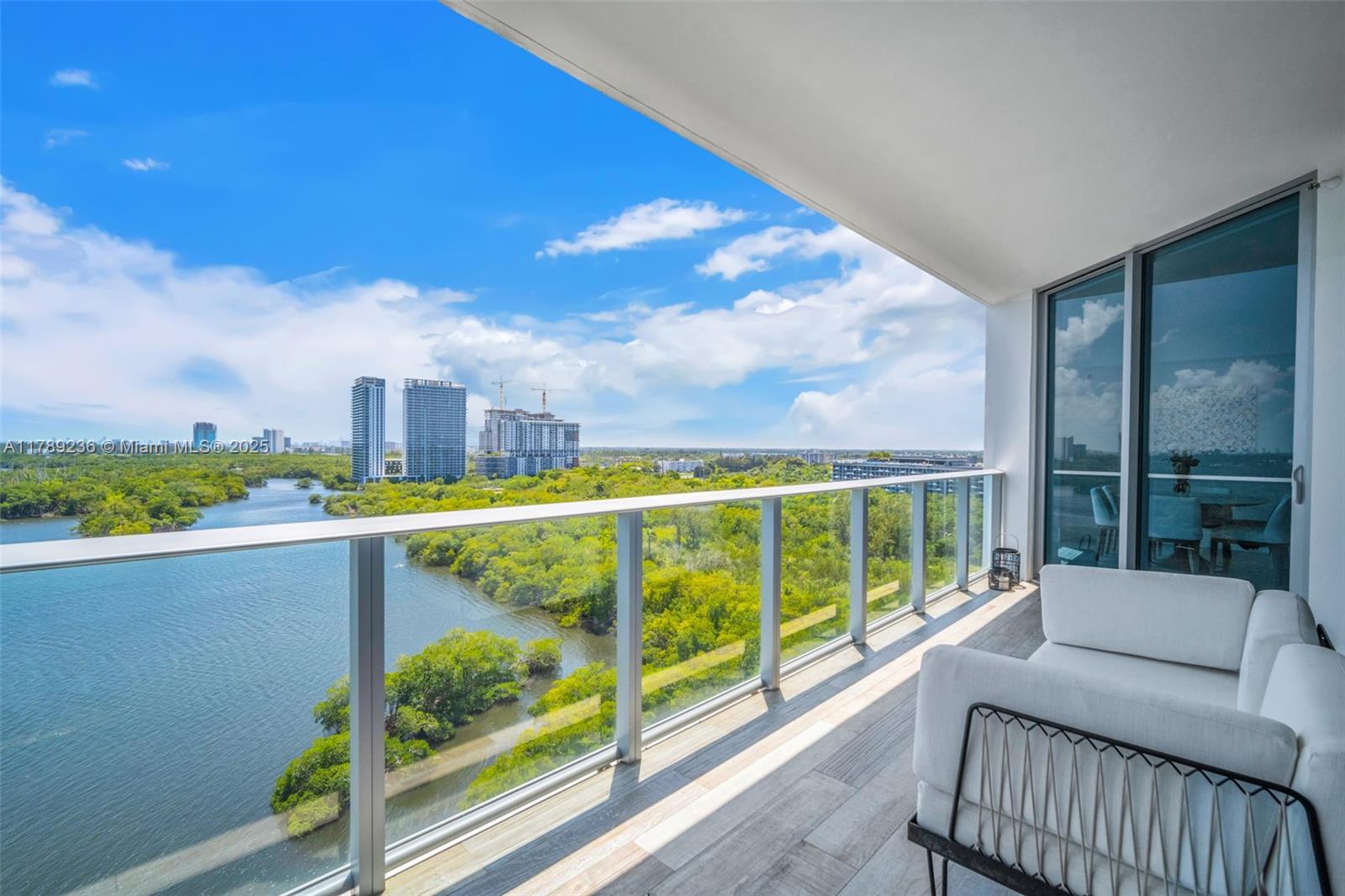 17111 Biscayne Blvd 1406