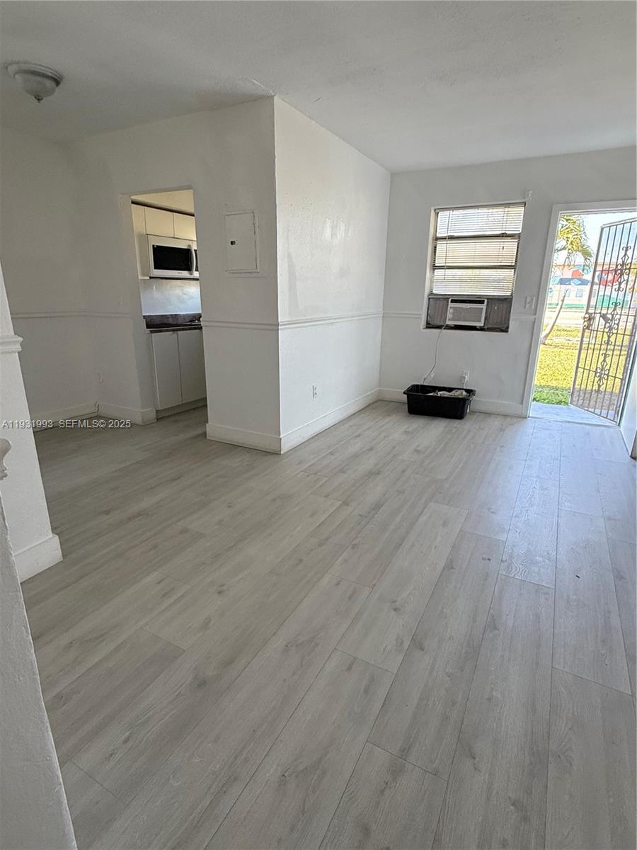 CORR PLAT OF LIBERTY CITY - Residential Lease