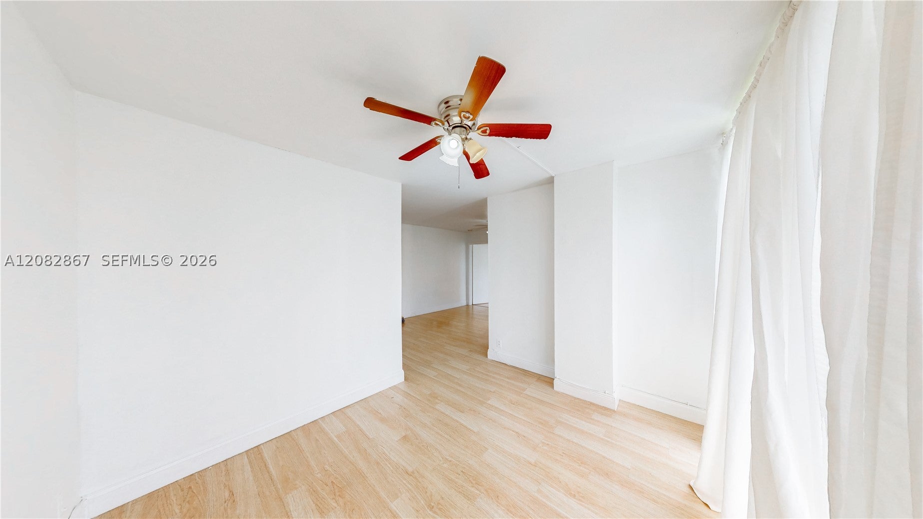 17011 N Bay Rd 516
