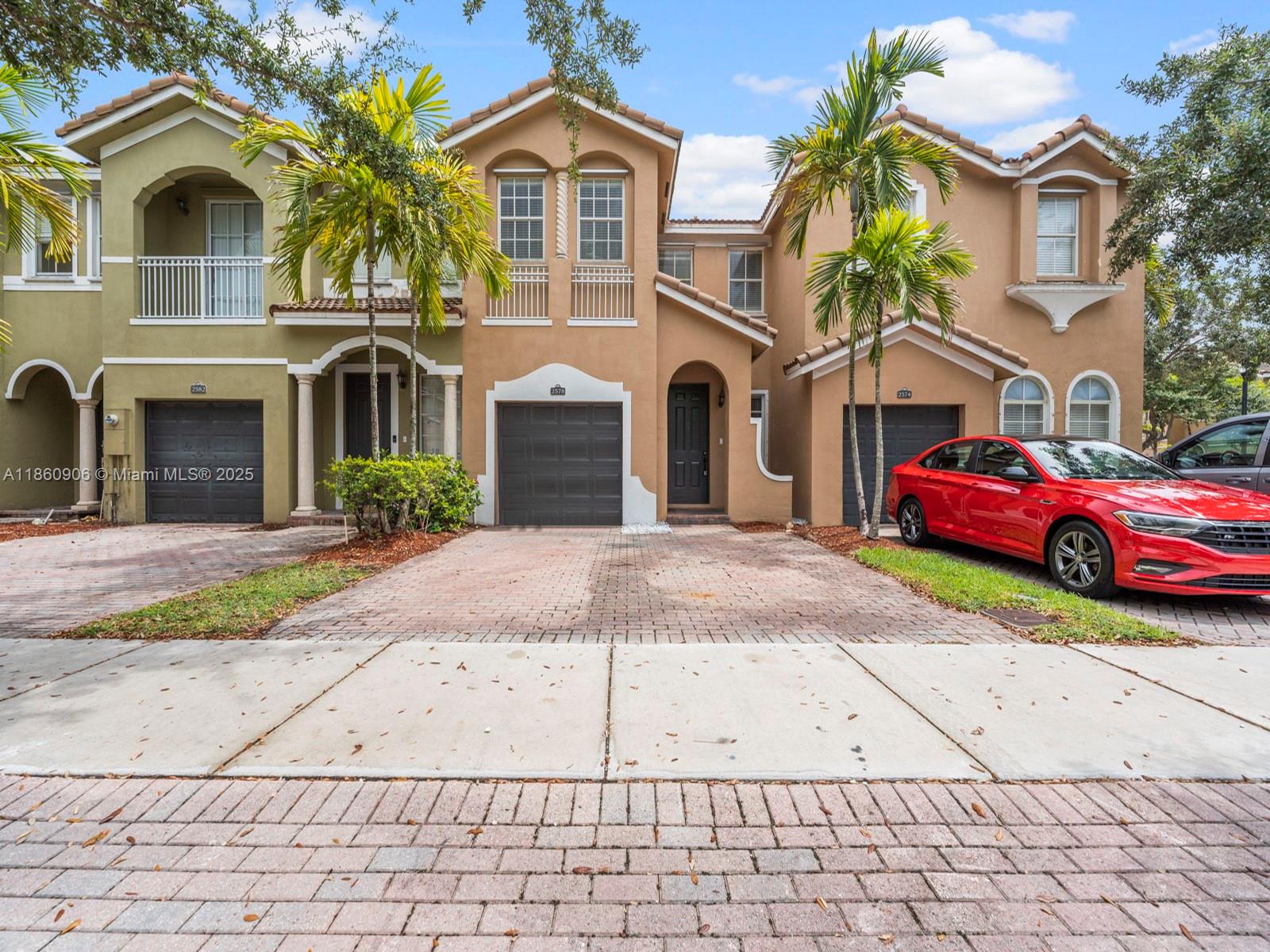 Beautiful, 3 bedroom 3 bath unit in a gated community with large patio and attached garage. Unit contains a brand new AC unit, storage room, walk in closets and community amenities include pool, clubhouse with gym and BBQ area. ONE OF THE LARGEST 3 BEDROOM FLOORPLANS IN THE MARKET!
No approvals required, some of the lowest HOA fees in the area which also include cable & internet. Unlike many smaller townhomes in the area, our floor plans are spacious and give off the feel of a true home. We're working with a preferred lender to reduce buyers cost.