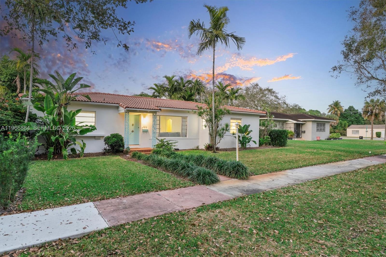 COLLEGE HEIGHTS - Residential